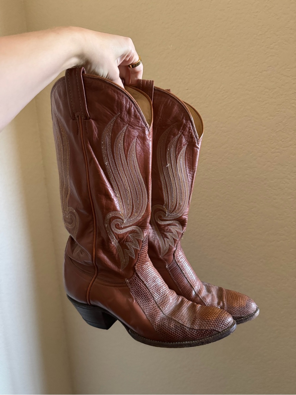 Vintage Tony Lama Lizard Leather Cowboy Boots Size 8 Mens 9 Womens Swirl Cognac